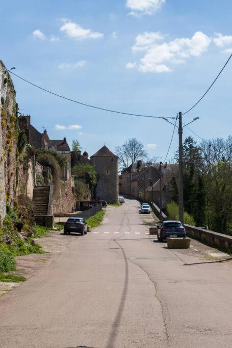 La Fontaine Neuve-Avallon-5 Personnes-1 Chambre-3 Lits-Parking-Wifi Bagian luar foto