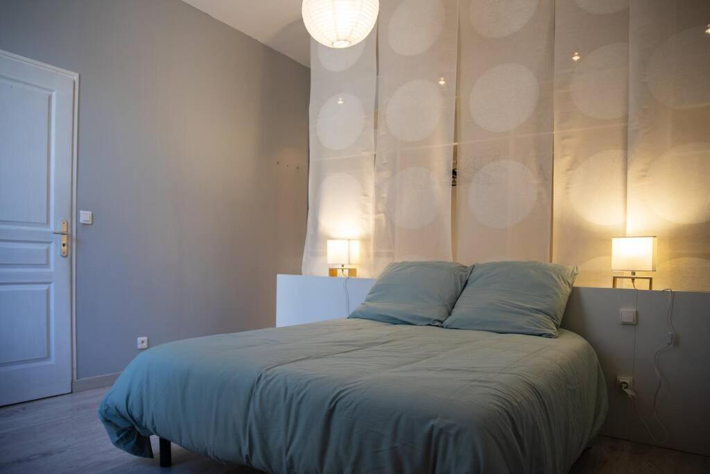La Fontaine Neuve-Avallon-5 Personnes-1 Chambre-3 Lits-Parking-Wifi Bagian luar foto