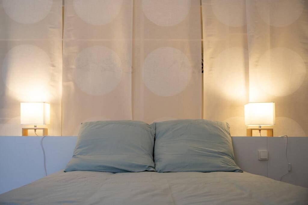 La Fontaine Neuve-Avallon-5 Personnes-1 Chambre-3 Lits-Parking-Wifi Bagian luar foto